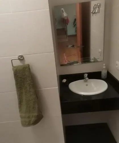 D Henriques House Vila