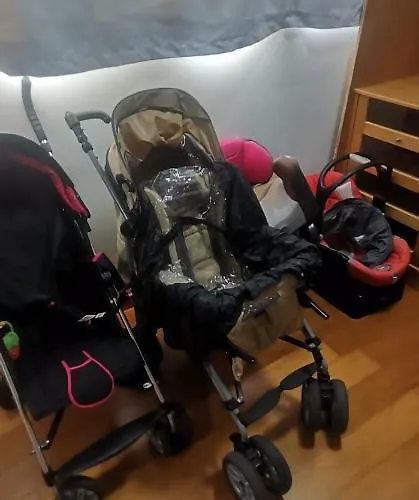 D Henriques House Vila *